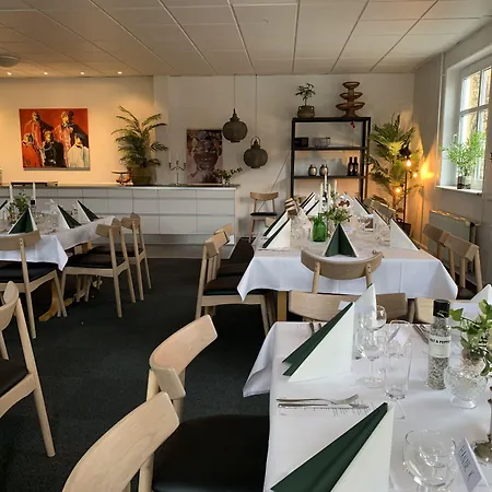 Gammel Havn Hotel 3*